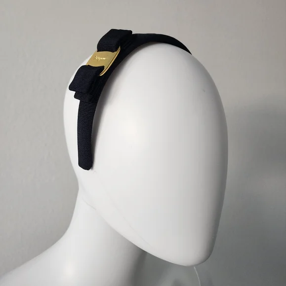 Auth Salvatore Ferragamo Bow Headband